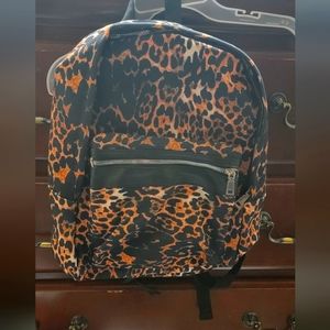 3/$10 NWOT Cheetah Print Backpack